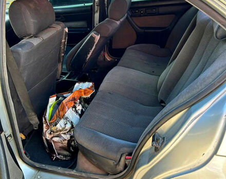 Серый БМВ 5 Серия, объемом двигателя 2 л и пробегом 392 тыс. км за 1850 $, фото 6 на Automoto.ua