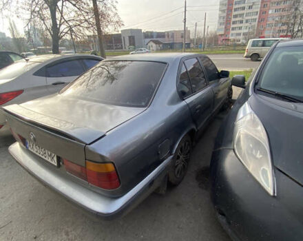 Серый БМВ 5 Серия, объемом двигателя 1.99 л и пробегом 560 тыс. км за 2799 $, фото 3 на Automoto.ua