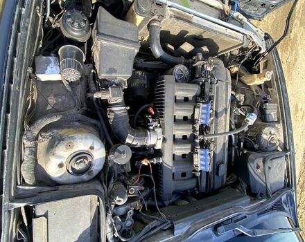 Серый БМВ 5 Серия, объемом двигателя 2 л и пробегом 427 тыс. км за 2350 $, фото 8 на Automoto.ua