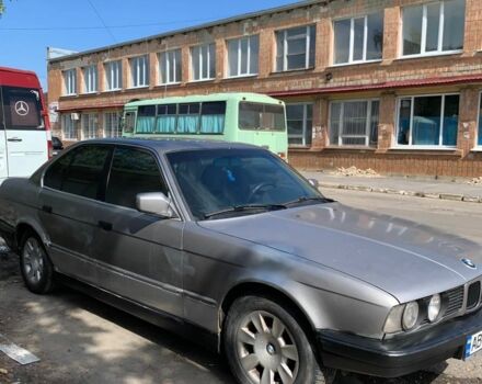 Серый БМВ 5 Серия, объемом двигателя 2.5 л и пробегом 220 тыс. км за 1499 $, фото 2 на Automoto.ua