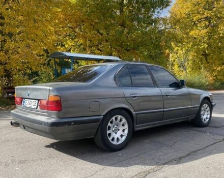 Сірий БМВ 5 Серія, об'ємом двигуна 0 л та пробігом 300 тис. км за 1900 $, фото 3 на Automoto.ua