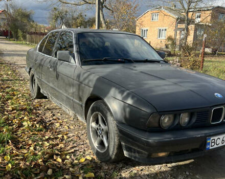 Сірий БМВ 5 Серія, об'ємом двигуна 1.99 л та пробігом 300 тис. км за 1500 $, фото 2 на Automoto.ua