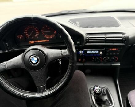 Сірий БМВ 5 Серія, об'ємом двигуна 2 л та пробігом 29 тис. км за 2300 $, фото 6 на Automoto.ua