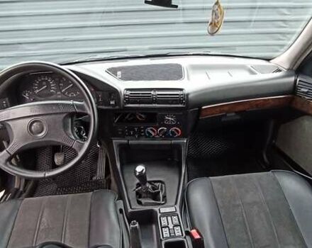 Сірий БМВ 5 Серія, об'ємом двигуна 2.5 л та пробігом 400 тис. км за 3300 $, фото 8 на Automoto.ua