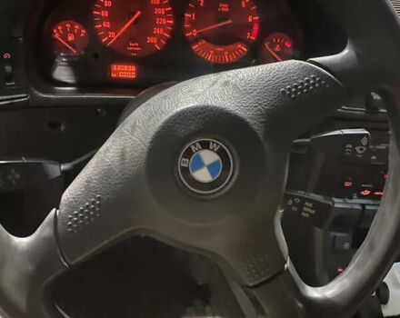 Серый БМВ 5 Серия, объемом двигателя 3.43 л и пробегом 300 тыс. км за 2699 $, фото 4 на Automoto.ua