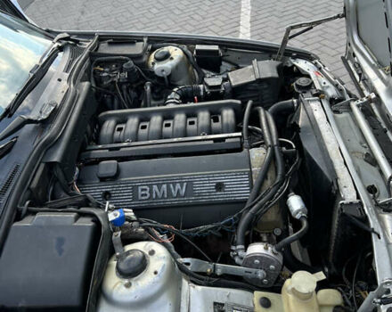 Серый БМВ 5 Серия, объемом двигателя 2.5 л и пробегом 300 тыс. км за 3450 $, фото 23 на Automoto.ua
