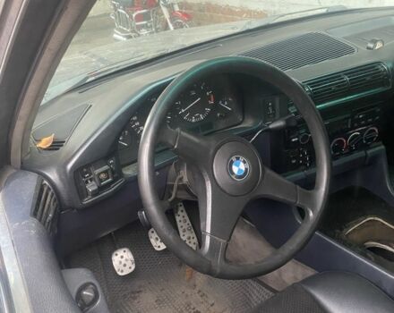 Серый БМВ 5 Серия, объемом двигателя 2.5 л и пробегом 777 тыс. км за 1200 $, фото 2 на Automoto.ua