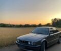 Сірий БМВ 5 Серія, об'ємом двигуна 2 л та пробігом 300 тис. км за 2700 $, фото 1 на Automoto.ua