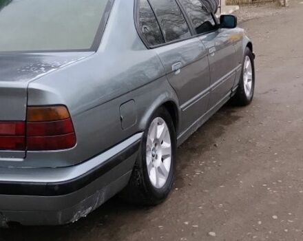 Серый БМВ 5 Серия, объемом двигателя 2.5 л и пробегом 300 тыс. км за 2200 $, фото 5 на Automoto.ua