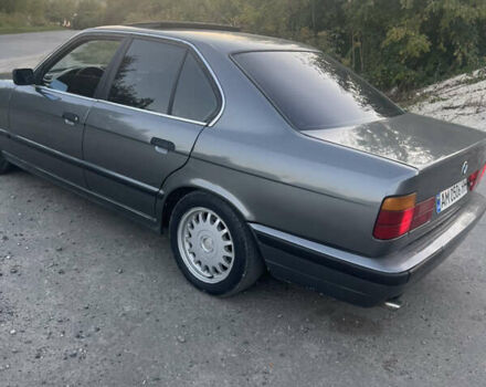 Серый БМВ 5 Серия, объемом двигателя 2 л и пробегом 414 тыс. км за 3400 $, фото 5 на Automoto.ua