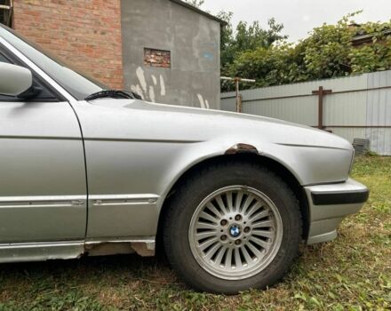 Сірий БМВ 5 Серія, об'ємом двигуна 2.5 л та пробігом 259 тис. км за 1900 $, фото 10 на Automoto.ua