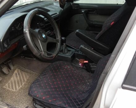 Серый БМВ 5 Серия, объемом двигателя 2 л и пробегом 100 тыс. км за 1250 $, фото 2 на Automoto.ua