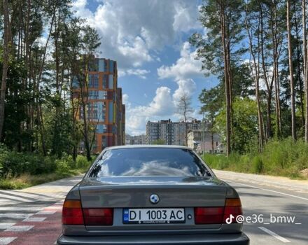 Серый БМВ 5 Серия, объемом двигателя 2 л и пробегом 3 тыс. км за 2700 $, фото 4 на Automoto.ua