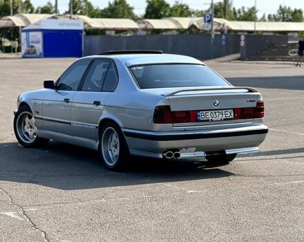 Серый БМВ 5 Серия, объемом двигателя 2.5 л и пробегом 0 тыс. км за 3200 $, фото 4 на Automoto.ua