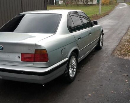 Серый БМВ 5 Серия, объемом двигателя 0 л и пробегом 350 тыс. км за 1000 $, фото 3 на Automoto.ua