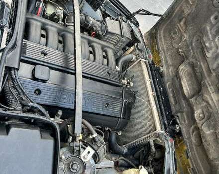 Серый БМВ 5 Серия, объемом двигателя 2.49 л и пробегом 538 тыс. км за 3700 $, фото 11 на Automoto.ua