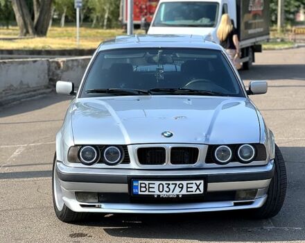 Серый БМВ 5 Серия, объемом двигателя 2.5 л и пробегом 0 тыс. км за 3200 $, фото 1 на Automoto.ua