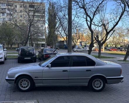 Сірий БМВ 5 Серія, об'ємом двигуна 2.5 л та пробігом 400 тис. км за 3300 $, фото 10 на Automoto.ua