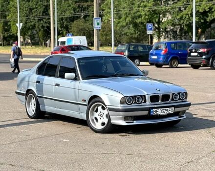 Серый БМВ 5 Серия, объемом двигателя 2.5 л и пробегом 0 тыс. км за 3200 $, фото 2 на Automoto.ua