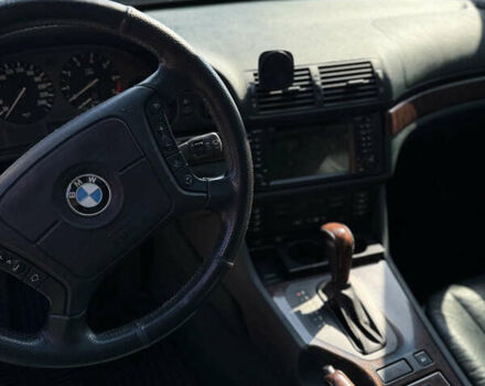 Серый БМВ 5 Серия, объемом двигателя 2.5 л и пробегом 266 тыс. км за 5500 $, фото 10 на Automoto.ua