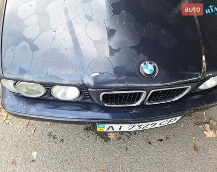 Серый БМВ 5 Серия, объемом двигателя 2.5 л и пробегом 298 тыс. км за 2800 $, фото 3 на Automoto.ua