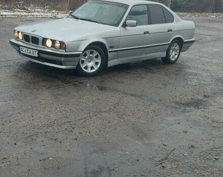 Серый БМВ 5 Серия, объемом двигателя 2 л и пробегом 526 тыс. км за 1700 $, фото 1 на Automoto.ua