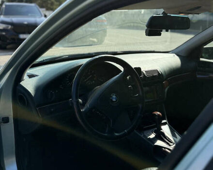 Серый БМВ 5 Серия, объемом двигателя 2.5 л и пробегом 266 тыс. км за 5500 $, фото 5 на Automoto.ua