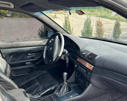 Серый БМВ 5 Серия, объемом двигателя 2.5 л и пробегом 244 тыс. км за 3800 $, фото 15 на Automoto.ua