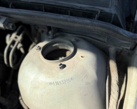 Серый БМВ 5 Серия, объемом двигателя 2.5 л и пробегом 266 тыс. км за 5500 $, фото 18 на Automoto.ua