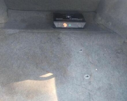 Сірий БМВ 5 Серія, об'ємом двигуна 1.8 л та пробігом 300 тис. км за 1900 $, фото 3 на Automoto.ua