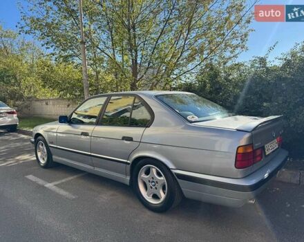 Серый БМВ 5 Серия, объемом двигателя 2 л и пробегом 294 тыс. км за 7337 $, фото 7 на Automoto.ua