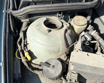 Серый БМВ 5 Серия, объемом двигателя 2.5 л и пробегом 266 тыс. км за 5500 $, фото 17 на Automoto.ua