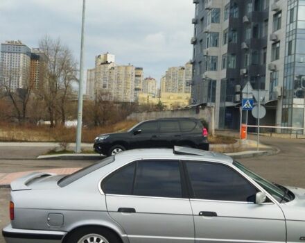 Серый БМВ 5 Серия, объемом двигателя 2.5 л и пробегом 430 тыс. км за 2999 $, фото 4 на Automoto.ua