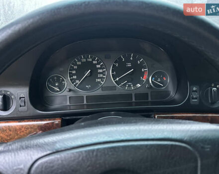 Сірий БМВ 5 Серія, об'ємом двигуна 2.5 л та пробігом 250 тис. км за 8000 $, фото 38 на Automoto.ua