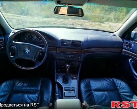 Серый БМВ 5 Серия, объемом двигателя 2.8 л и пробегом 200 тыс. км за 3000 $, фото 7 на Automoto.ua