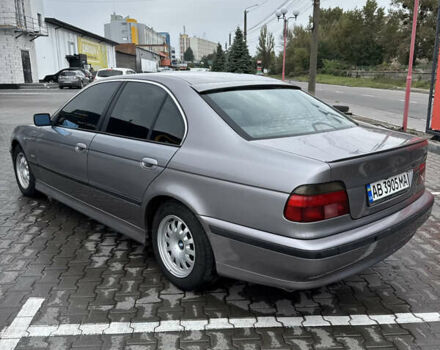 Серый БМВ 5 Серия, объемом двигателя 2.79 л и пробегом 450 тыс. км за 3500 $, фото 9 на Automoto.ua