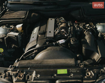 Серый БМВ 5 Серия, объемом двигателя 2.49 л и пробегом 268 тыс. км за 6000 $, фото 6 на Automoto.ua