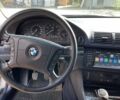 Серый БМВ 5 Серия, объемом двигателя 2 л и пробегом 400 тыс. км за 4000 $, фото 5 на Automoto.ua