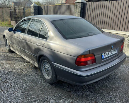 Серый БМВ 5 Серия, объемом двигателя 2.5 л и пробегом 375 тыс. км за 2900 $, фото 2 на Automoto.ua