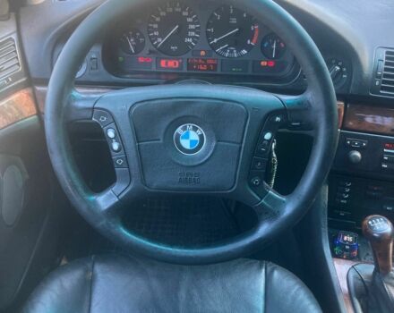 Серый БМВ 5 Серия, объемом двигателя 2.5 л и пробегом 370 тыс. км за 3800 $, фото 11 на Automoto.ua