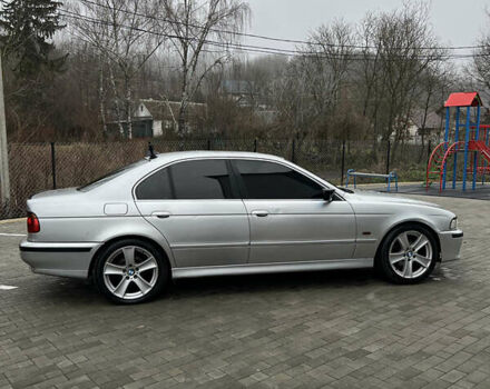 Серый БМВ 5 Серия, объемом двигателя 2.5 л и пробегом 340 тыс. км за 4499 $, фото 4 на Automoto.ua