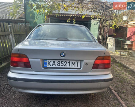 Серый БМВ 5 Серия, объемом двигателя 2.49 л и пробегом 315 тыс. км за 6000 $, фото 2 на Automoto.ua