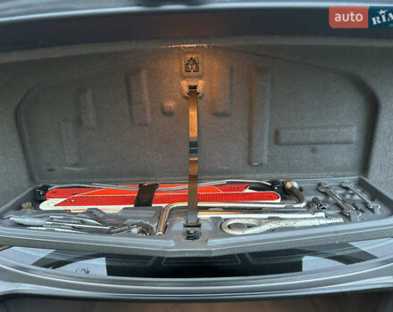 Сірий БМВ 5 Серія, об'ємом двигуна 2.5 л та пробігом 250 тис. км за 8000 $, фото 47 на Automoto.ua