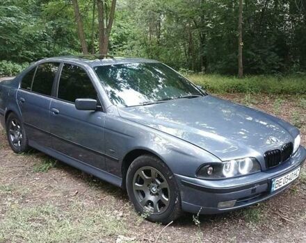 Серый БМВ 5 Серия, объемом двигателя 4.4 л и пробегом 500 тыс. км за 5200 $, фото 3 на Automoto.ua