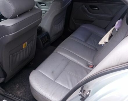 Серый БМВ 5 Серия, объемом двигателя 2.8 л и пробегом 250 тыс. км за 3000 $, фото 8 на Automoto.ua