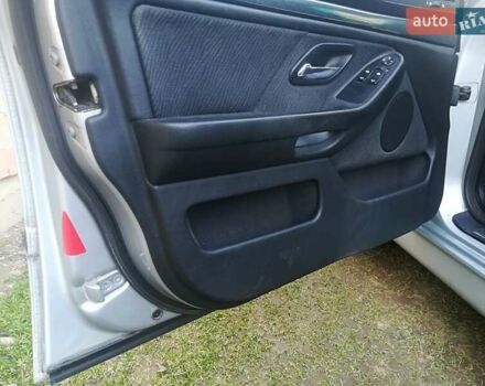 Сірий БМВ 5 Серія, об'ємом двигуна 2 л та пробігом 530 тис. км за 5000 $, фото 29 на Automoto.ua