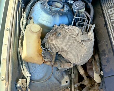 Серый БМВ 5 Серия, объемом двигателя 2.8 л и пробегом 210 тыс. км за 2700 $, фото 4 на Automoto.ua