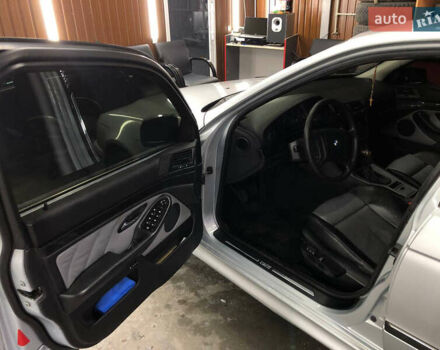 Серый БМВ 5 Серия, объемом двигателя 2.49 л и пробегом 370 тыс. км за 6200 $, фото 11 на Automoto.ua