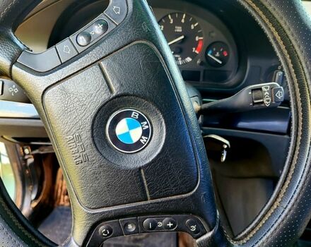 Серый БМВ 5 Серия, объемом двигателя 2.8 л и пробегом 210 тыс. км за 2700 $, фото 7 на Automoto.ua