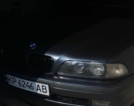 Серый БМВ 5 Серия, объемом двигателя 2.5 л и пробегом 268 тыс. км за 6500 $, фото 5 на Automoto.ua